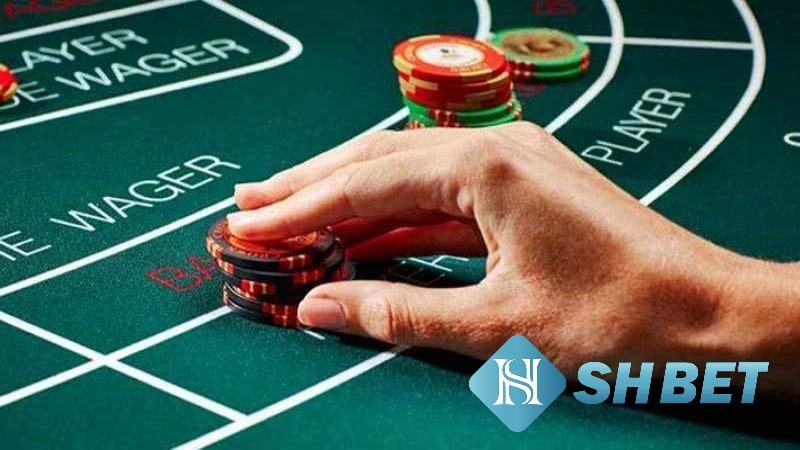 Kinh nghiệm đặt cược Baccarat online ăn tiền thật